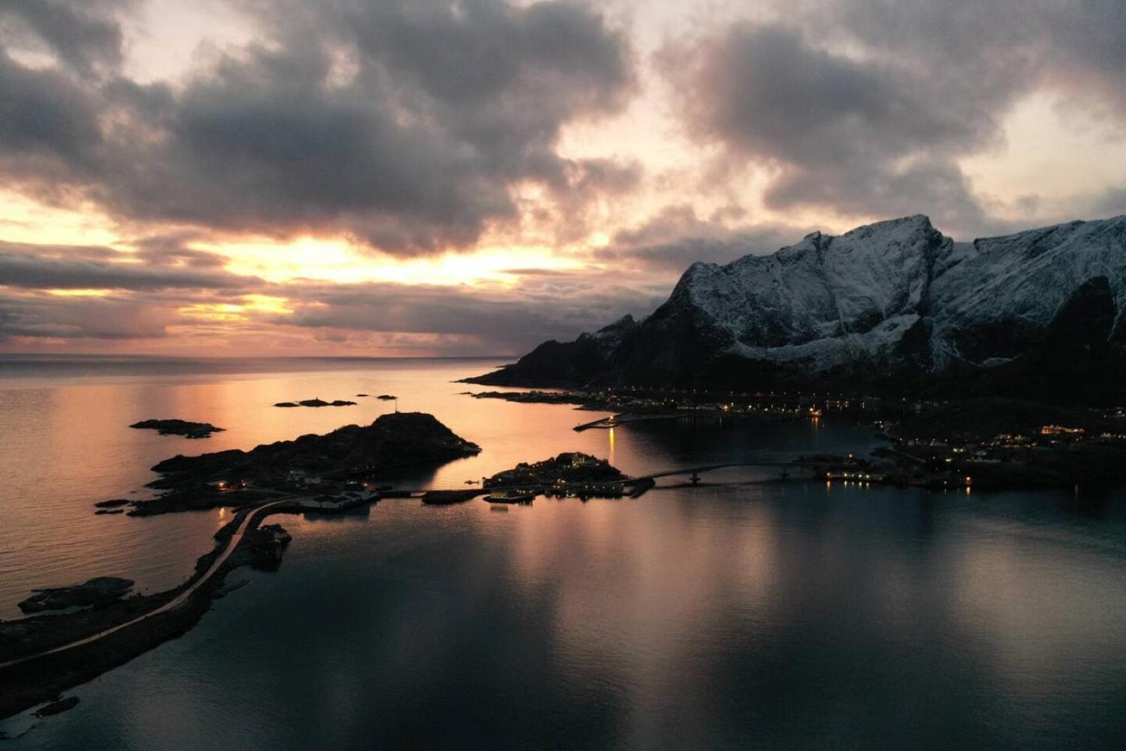 Lofoten Panoramic Luxury Home With Sauna Москенес Екстериор снимка
