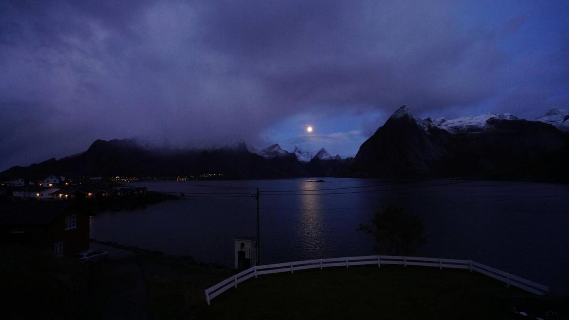 Lofoten Panoramic Luxury Home With Sauna Москенес Екстериор снимка