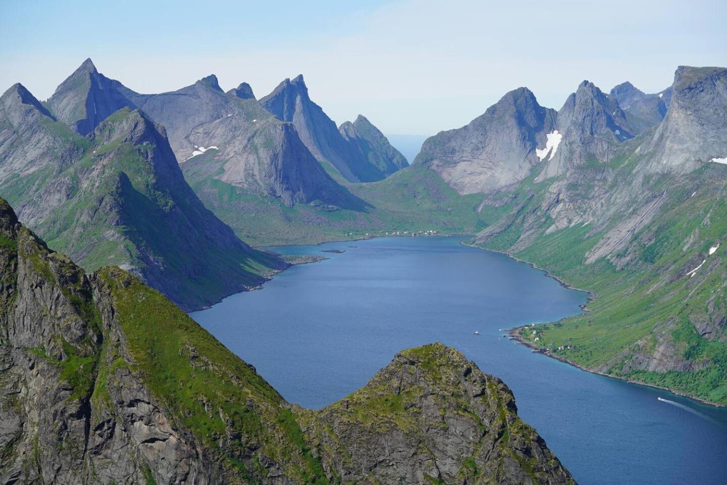 Lofoten Panoramic Luxury Home With Sauna Москенес Екстериор снимка